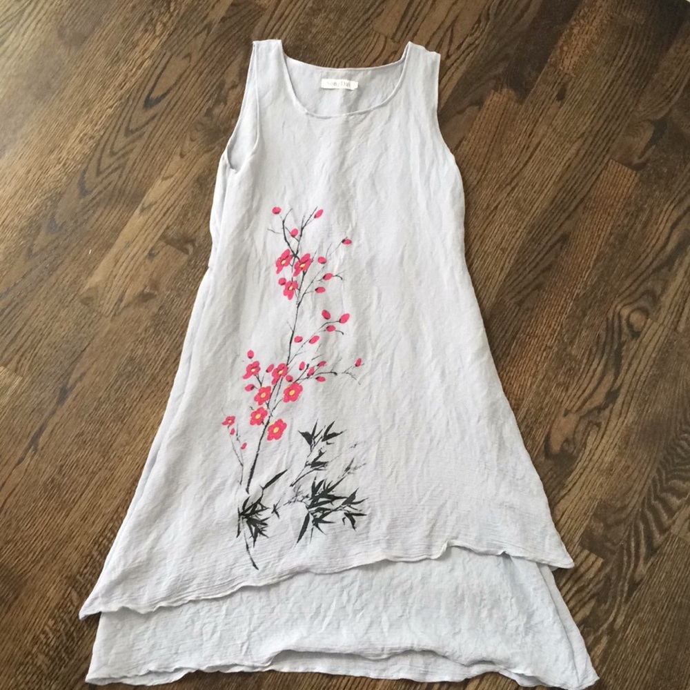 Lightweight grey summer dress with flower detail
